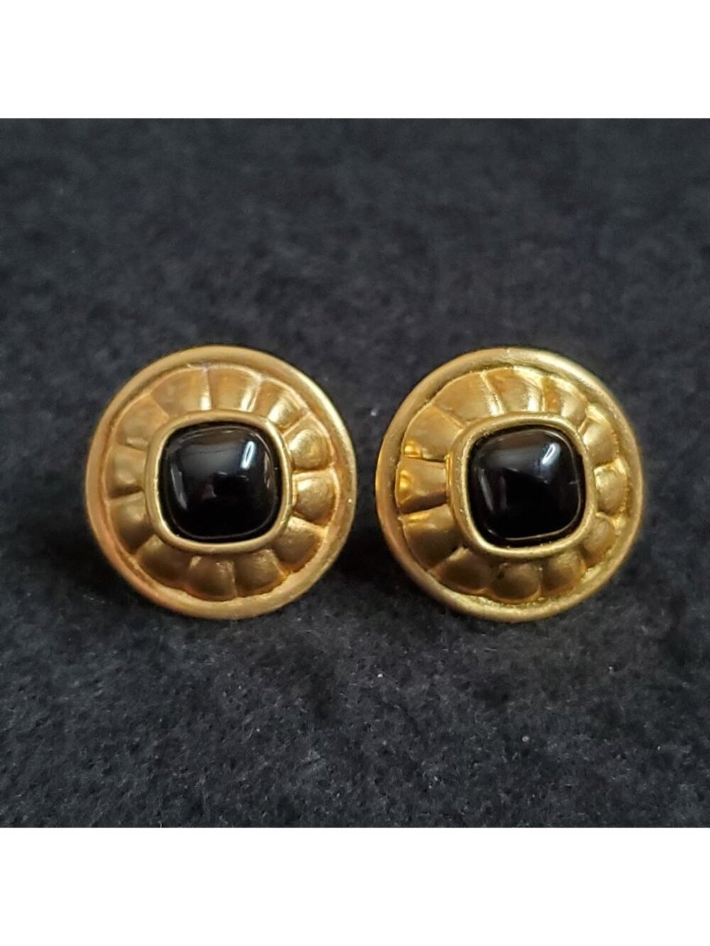 Vintage Cufflinks Matte Gold Tone Round Black 1"